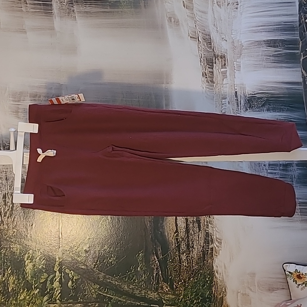 New with tags! Cat & Jack Youth Small maroon burgundy jogger sweatpants